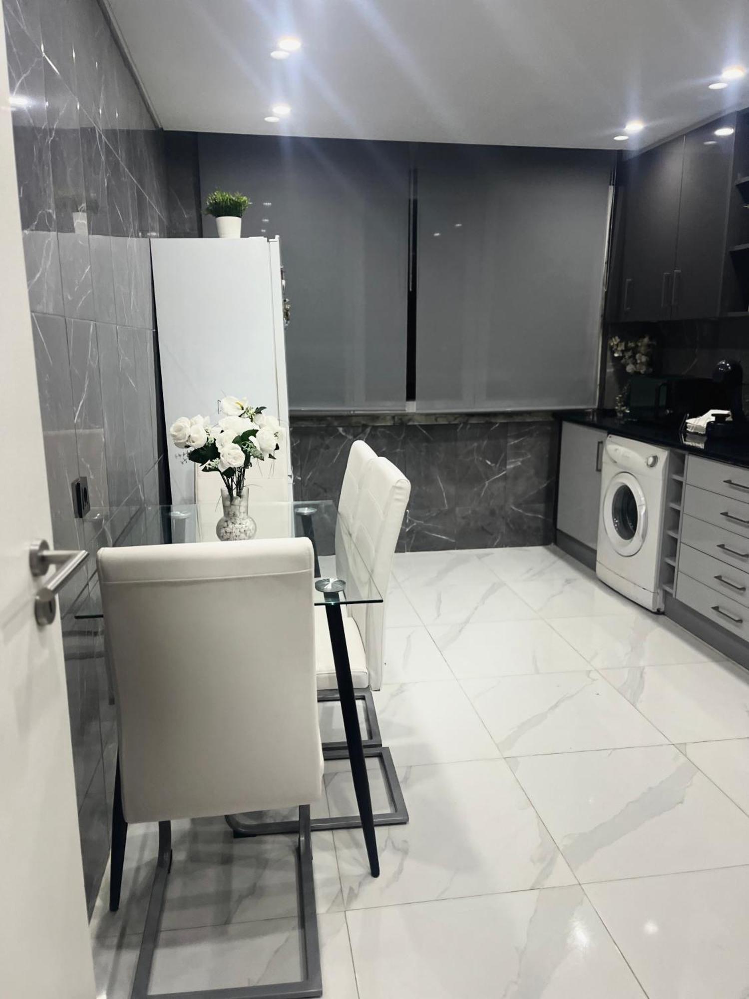 N3 Apartment Amadora Ngoại thất bức ảnh